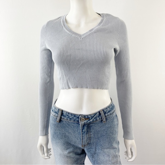 Brandy Melville Sweaters - Brandy Melville Sweater Light Blue Cropped Long Sleeve V-Neck One Size
